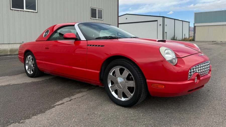 2002 Ford Thunderbird 11th Gen - Image 6 of 14