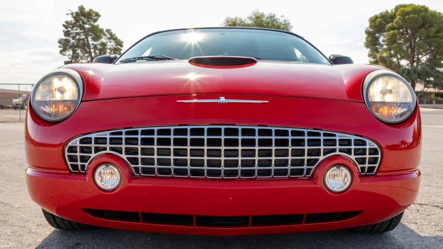 2002 Ford Thunderbird 11th Gen - Image 24 of 31