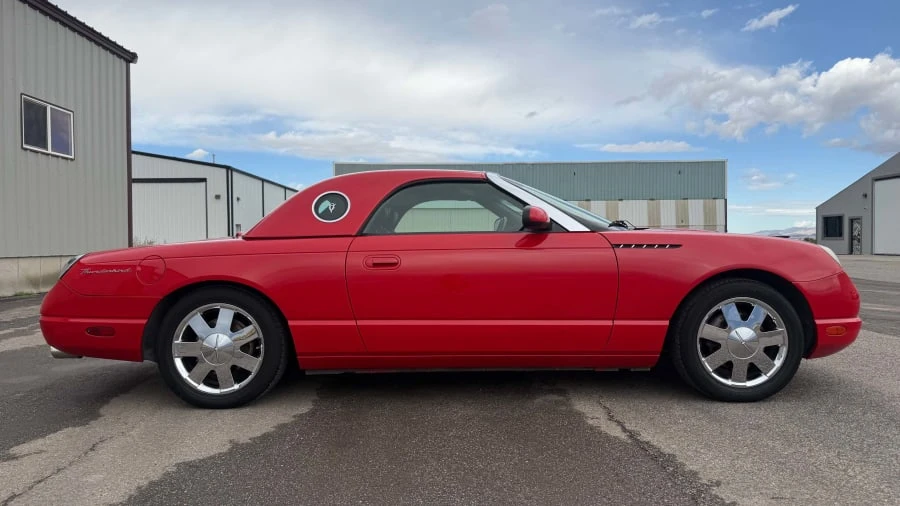 2002 Ford Thunderbird 11th Gen - Image 7 of 14