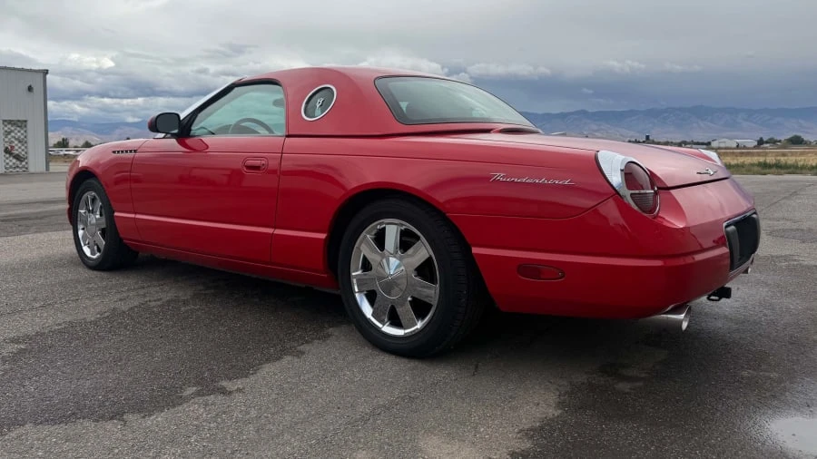 2002 Ford Thunderbird 11th Gen - Image 8 of 14