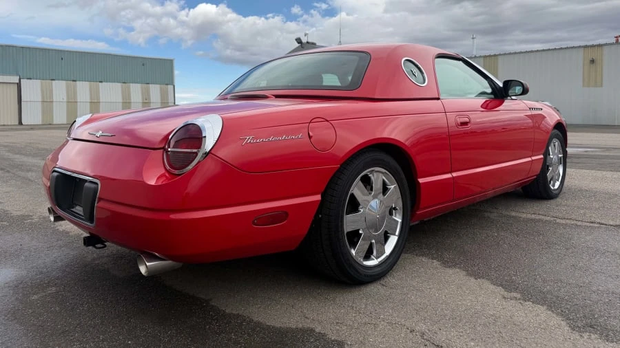 2002 Ford Thunderbird 11th Gen - Image 3 of 14