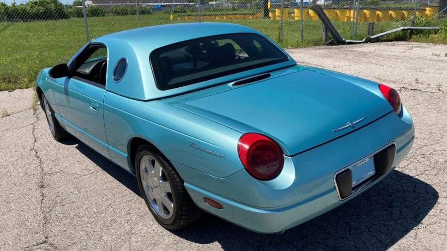 2002 Ford Thunderbird 11th Gen - Image 2 of 9