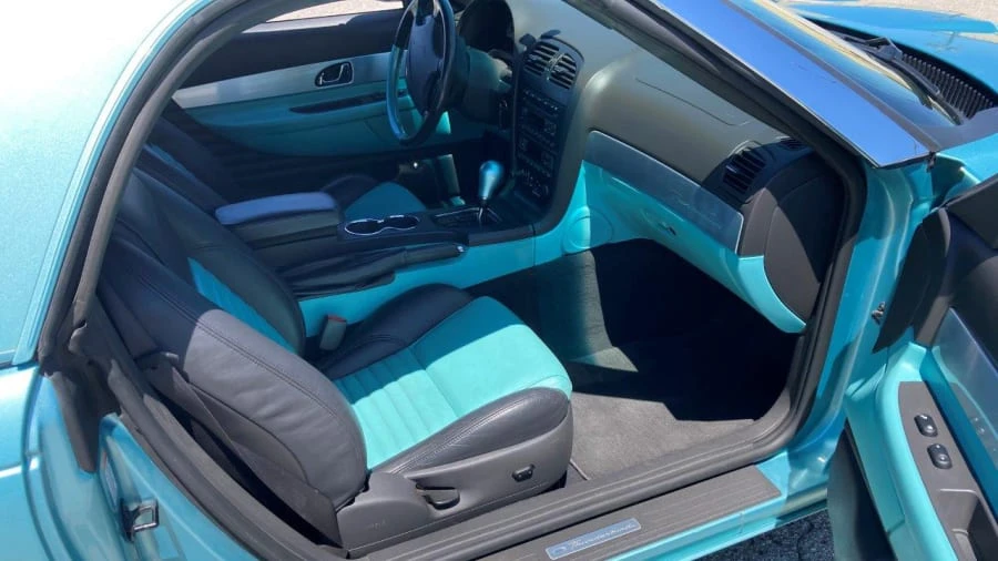 2002 Ford Thunderbird 11th Gen - Image 4 of 9