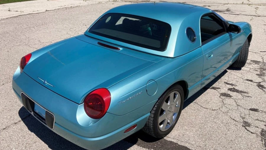 2002 Ford Thunderbird 11th Gen - Image 8 of 9