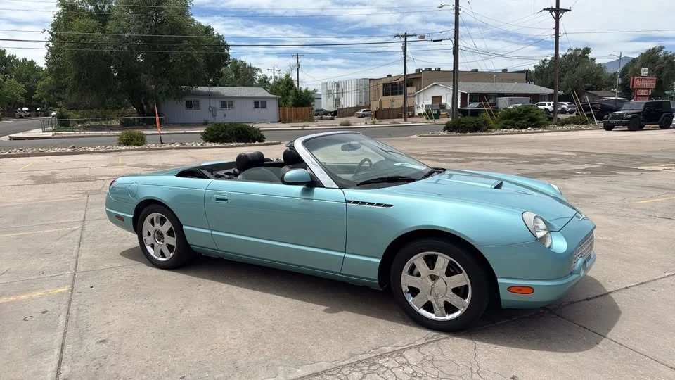 2002 Ford Thunderbird 11th Gen - Image 17 of 18