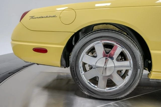 2002 Ford Thunderbird 11th Gen - Image 20 of 21