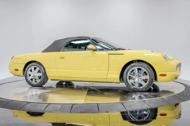 2002 Ford Thunderbird 11th Gen - Image 11 of 21