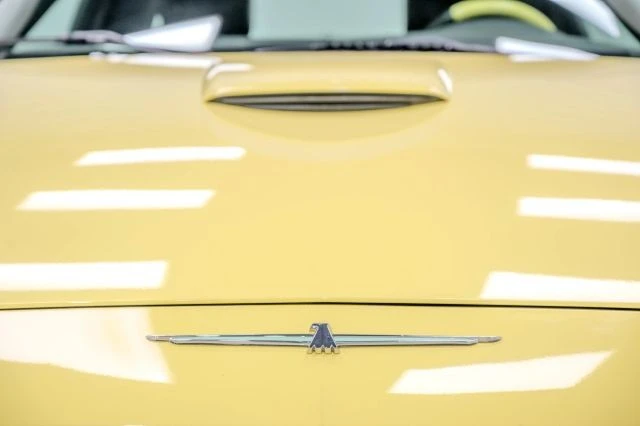 2002 Ford Thunderbird 11th Gen - Image 18 of 21