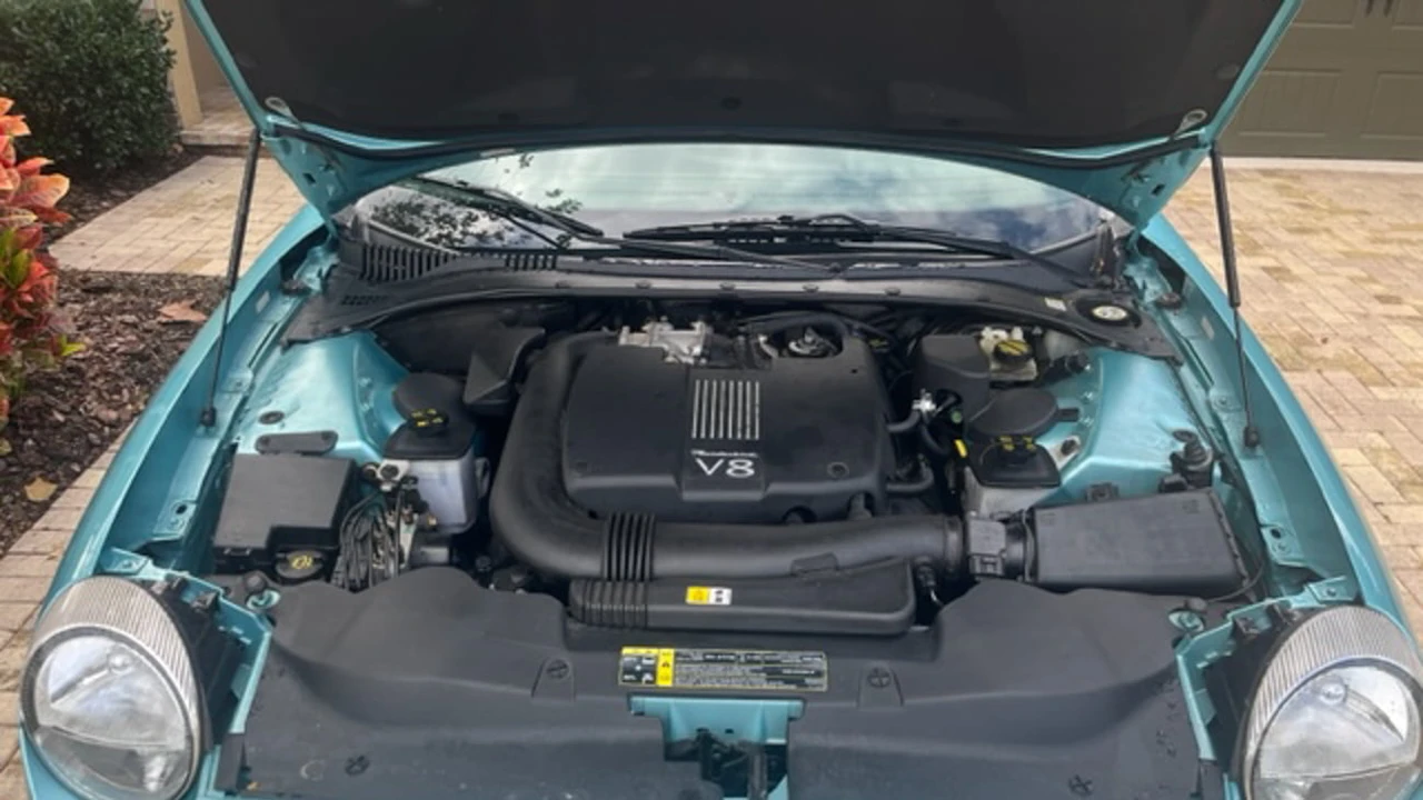 2002 Ford Thunderbird 11th Gen - Image 5 of 15