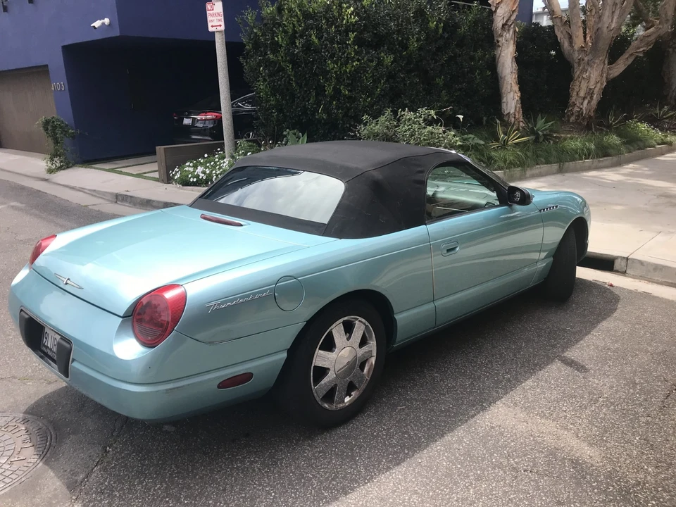 2002 Ford Thunderbird 11th Gen - Image 6 of 21