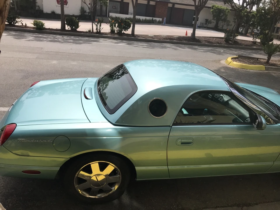 2002 Ford Thunderbird 11th Gen - Image 15 of 21