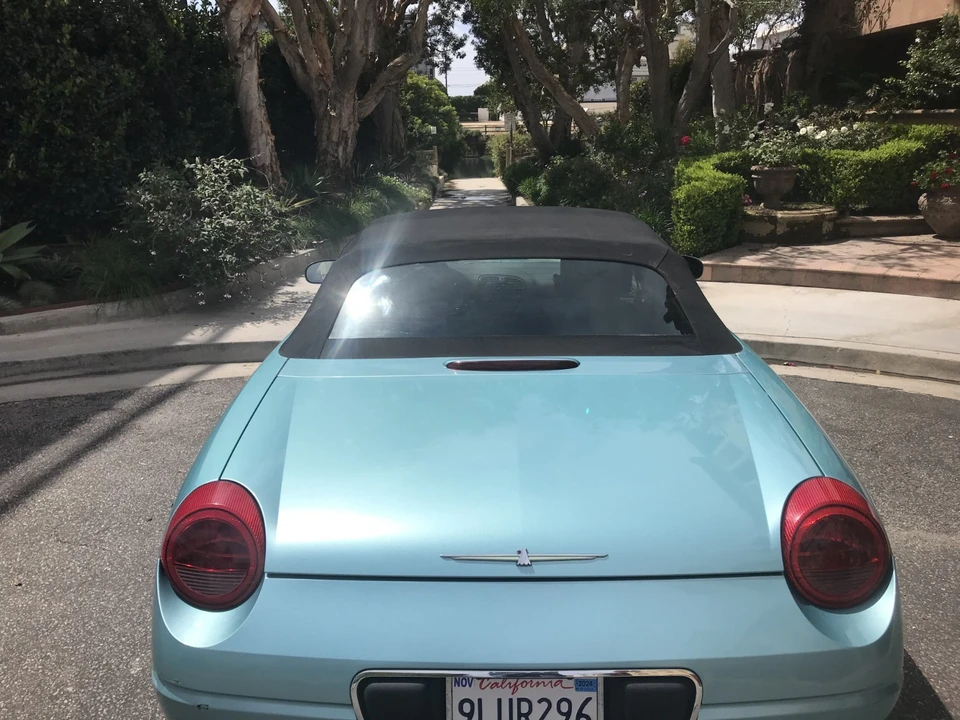 2002 Ford Thunderbird 11th Gen - Image 19 of 21