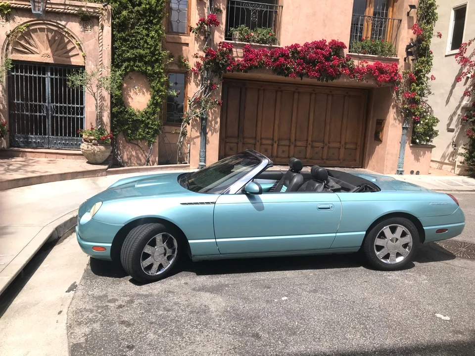 2002 Ford Thunderbird 11th Gen - Image 3 of 21