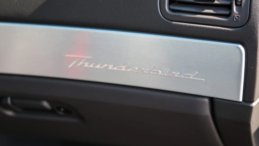 2002 Ford Thunderbird 11th Gen - Image 14 of 31
