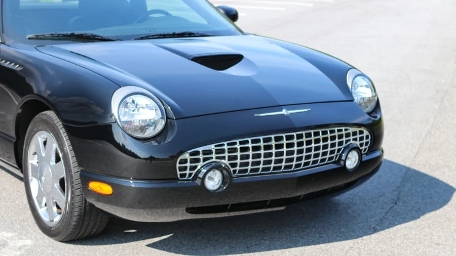 2002 Ford Thunderbird 11th Gen - Image 27 of 31