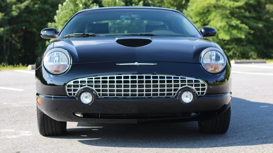 2002 Ford Thunderbird 11th Gen - Image 28 of 31