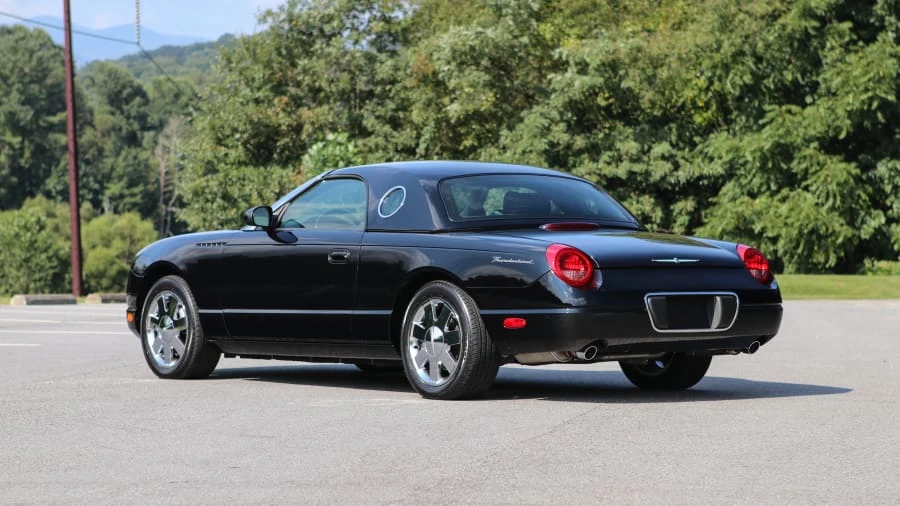 2002 Ford Thunderbird 11th Gen - Image 29 of 31