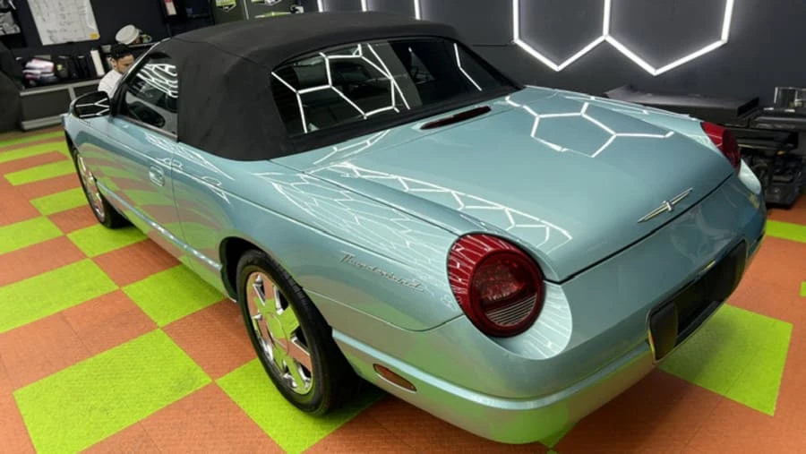 2002 Ford Thunderbird 11th Gen - Image 7 of 9