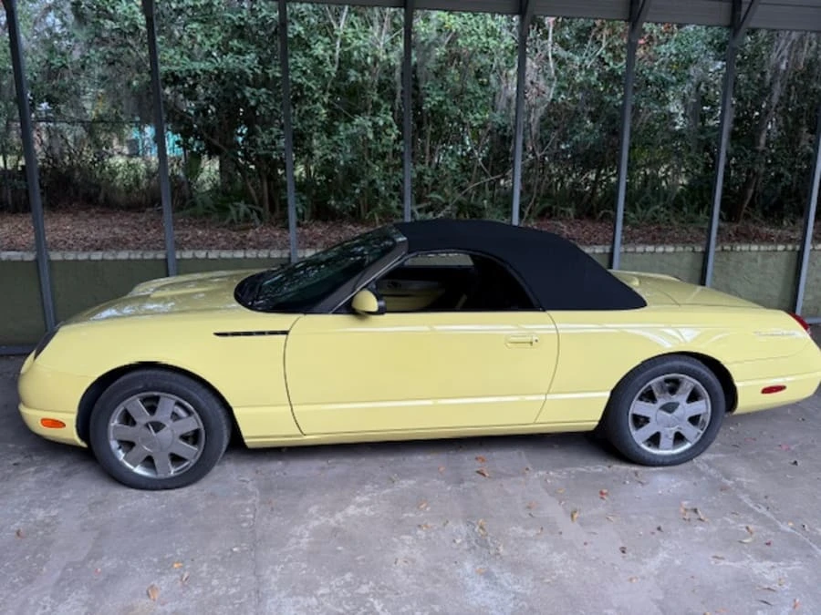 2002 Ford Thunderbird 11th Gen - Image 2 of 13