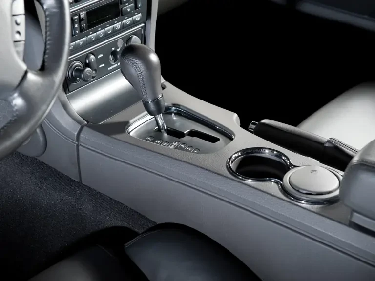 2002 Ford Thunderbird 11th Gen - Image 12 of 18