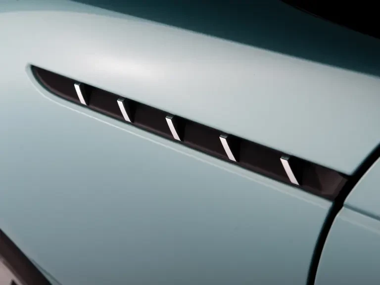2002 Ford Thunderbird 11th Gen - Image 8 of 18