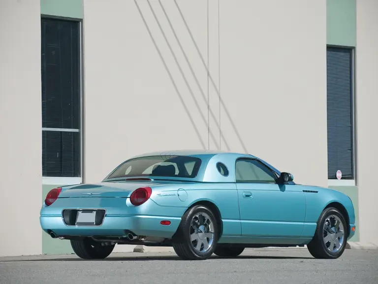 2002 Ford Thunderbird 11th Gen - Image 3 of 18