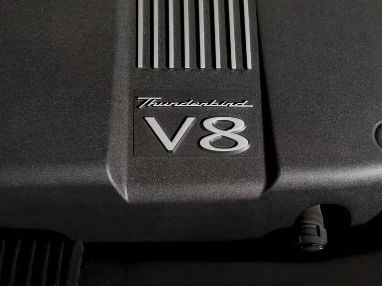 2002 Ford Thunderbird 11th Gen - Image 10 of 18