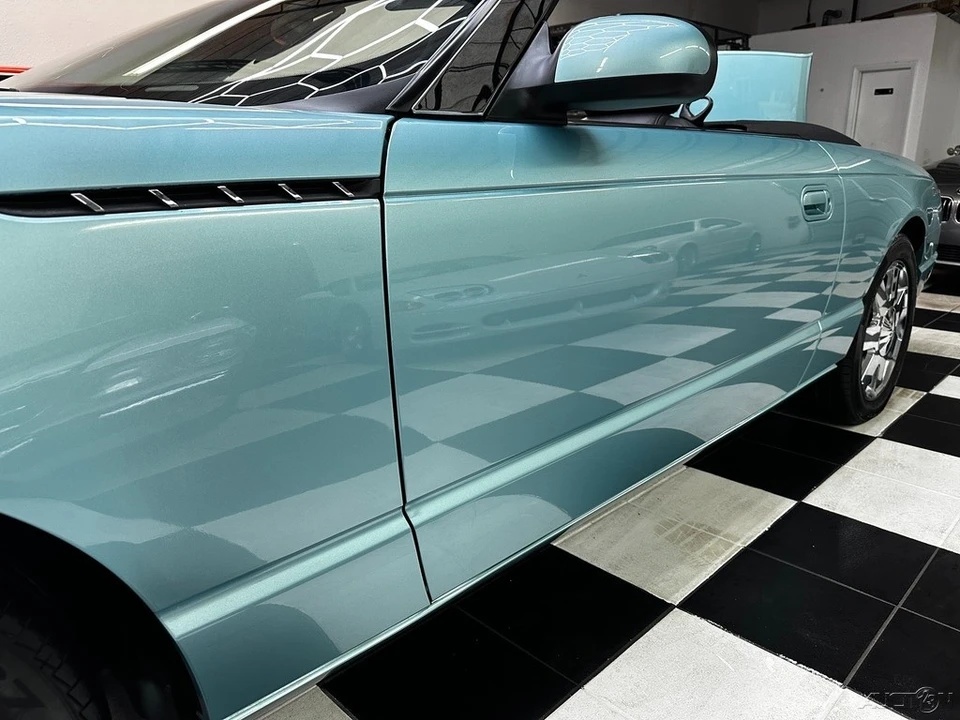 2002 Ford Thunderbird 11th Gen - Image 13 of 21