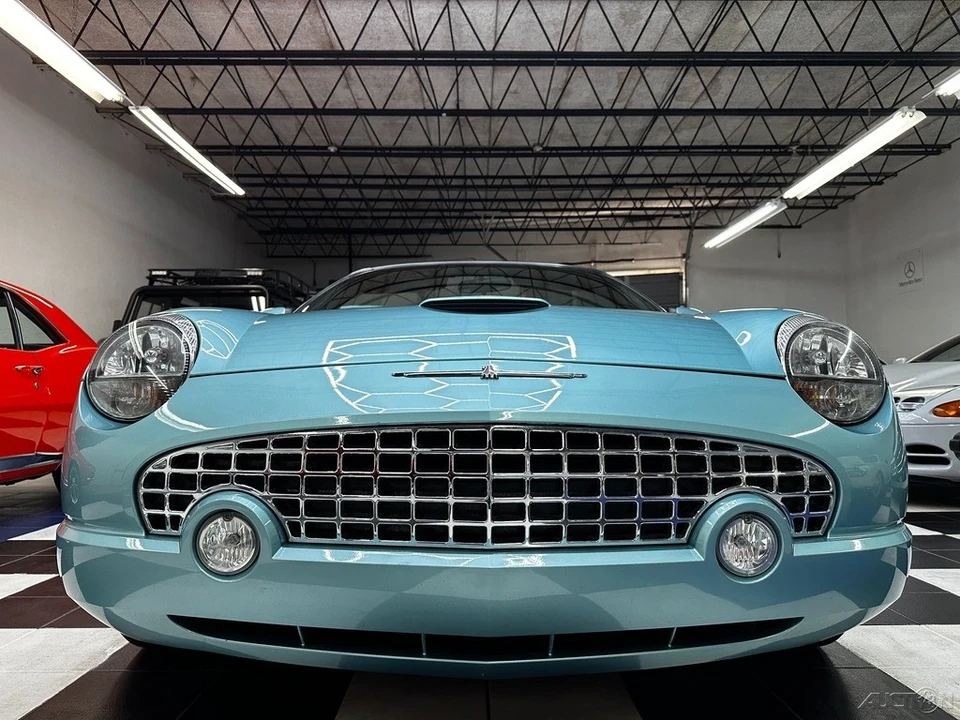 2002 Ford Thunderbird 11th Gen - Image 6 of 21