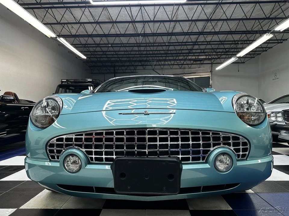 2002 Ford Thunderbird 11th Gen - Image 7 of 24