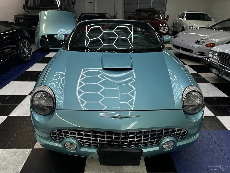 2002 Ford Thunderbird 11th Gen - Image 5 of 24