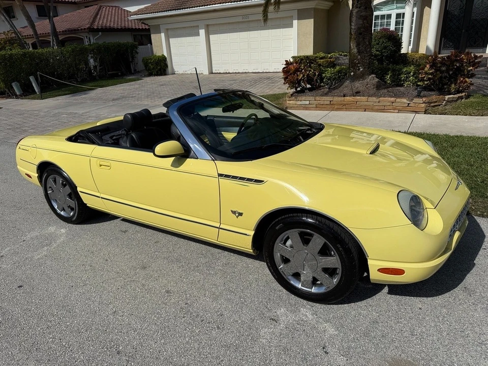 2002 Ford Thunderbird 11th Gen - Image 3 of 21