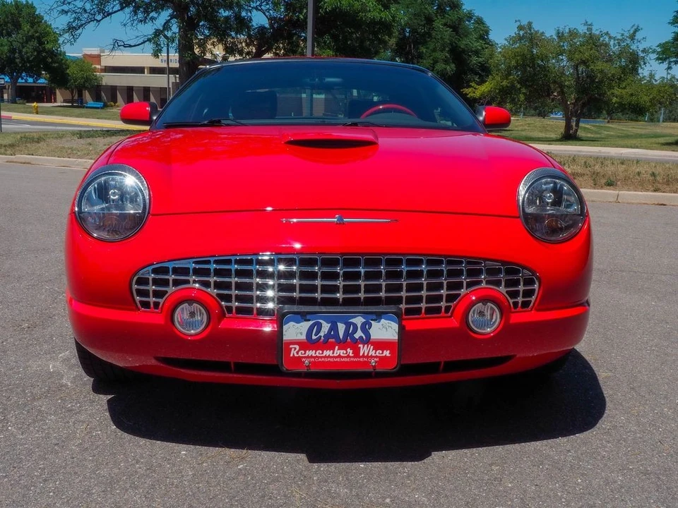 2002 Ford Thunderbird 11th Gen - Image 22 of 31