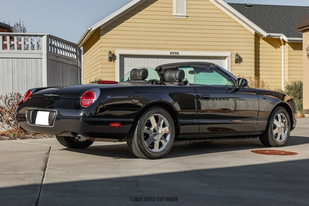 2002 Ford Thunderbird 11th Gen - Image 8 of 12
