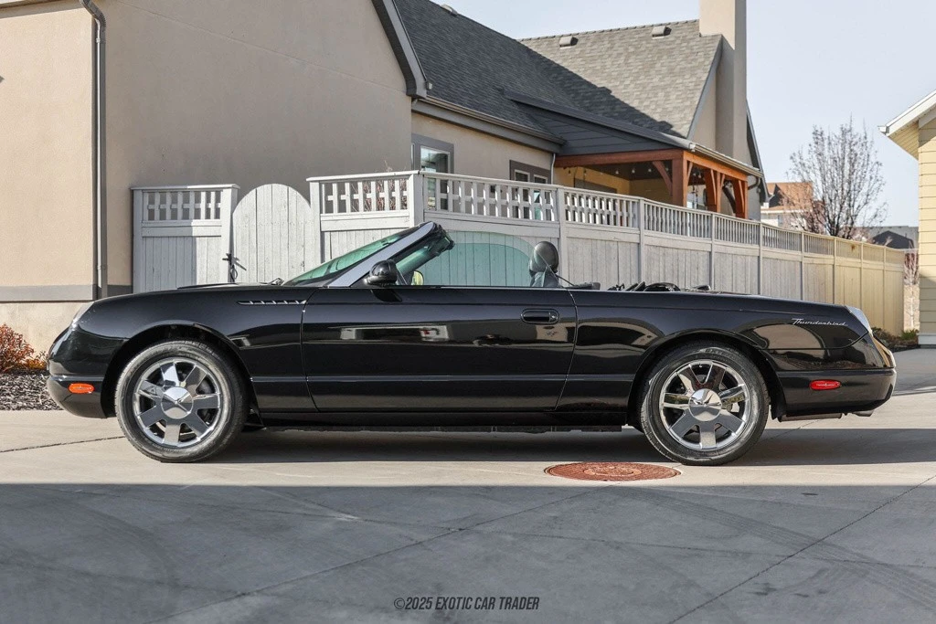 2002 Ford Thunderbird 11th Gen - Image 3 of 12