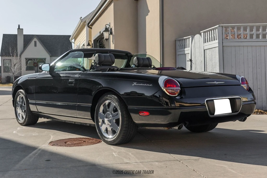 2002 Ford Thunderbird 11th Gen - Image 6 of 12