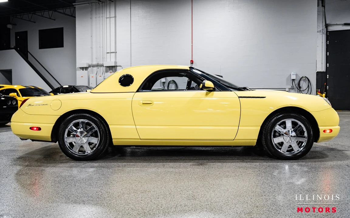 2002 Ford Thunderbird 11th Gen - Image 6 of 21