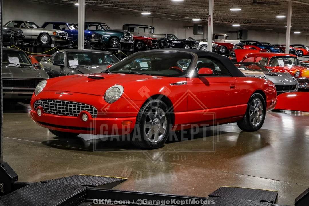2002 Ford Thunderbird 11th Gen - Image 18 of 31