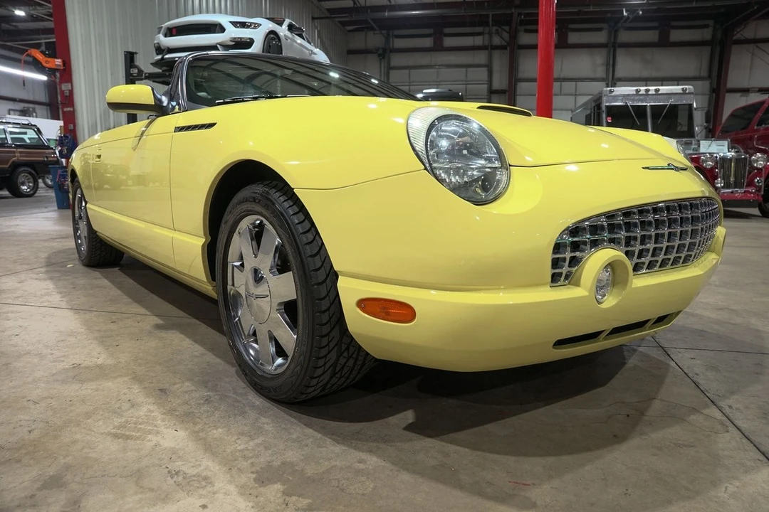 2002 Ford Thunderbird 11th Gen - Image 12 of 12