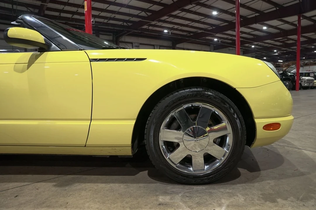 2002 Ford Thunderbird 11th Gen - Image 11 of 12