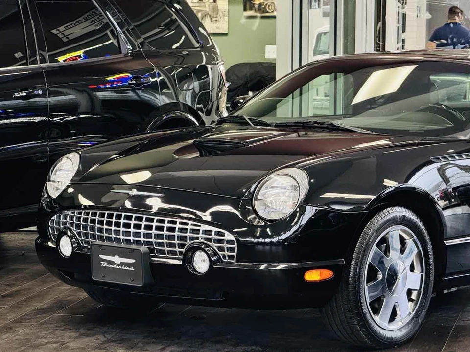 2002 Ford Thunderbird 11th Gen - Image 9 of 31