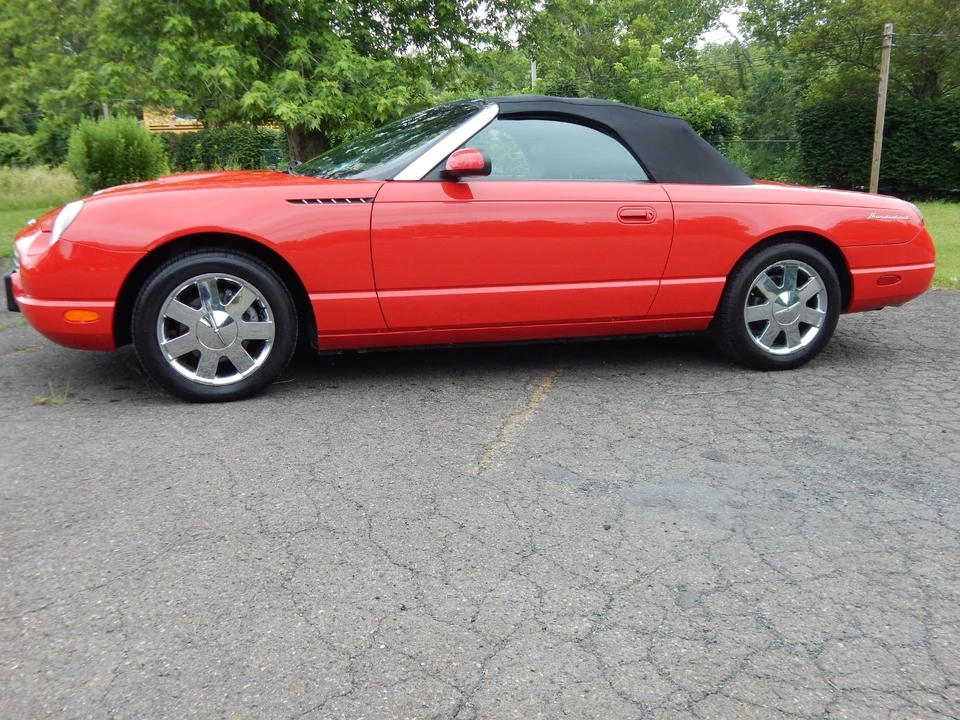 2002 Ford Thunderbird 11th Gen - Image 4 of 31