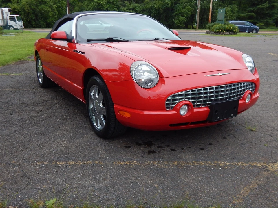 2002 Ford Thunderbird 11th Gen - Image 10 of 31