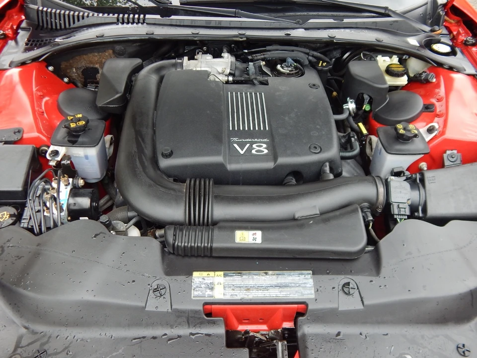 2002 Ford Thunderbird 11th Gen - Image 24 of 31