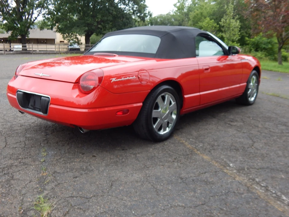 2002 Ford Thunderbird 11th Gen - Image 7 of 31