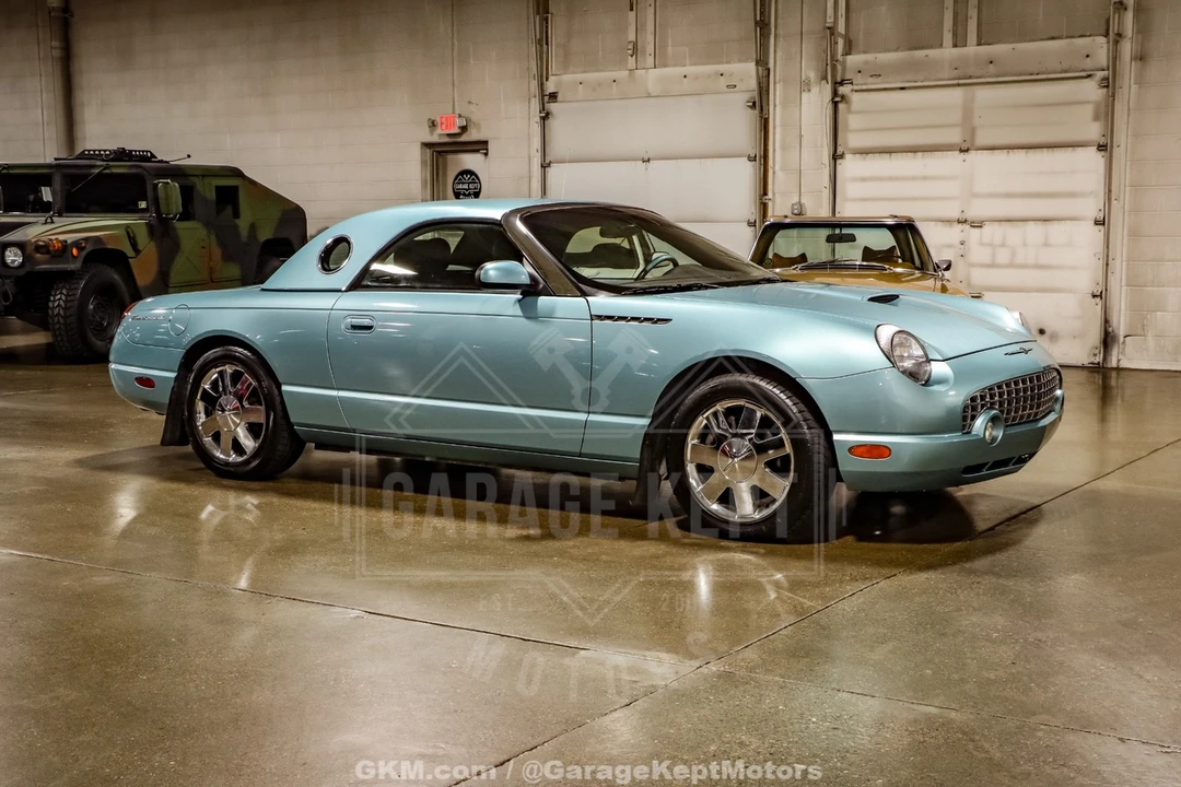 2002 Ford Thunderbird 11th Gen - Image 14 of 31