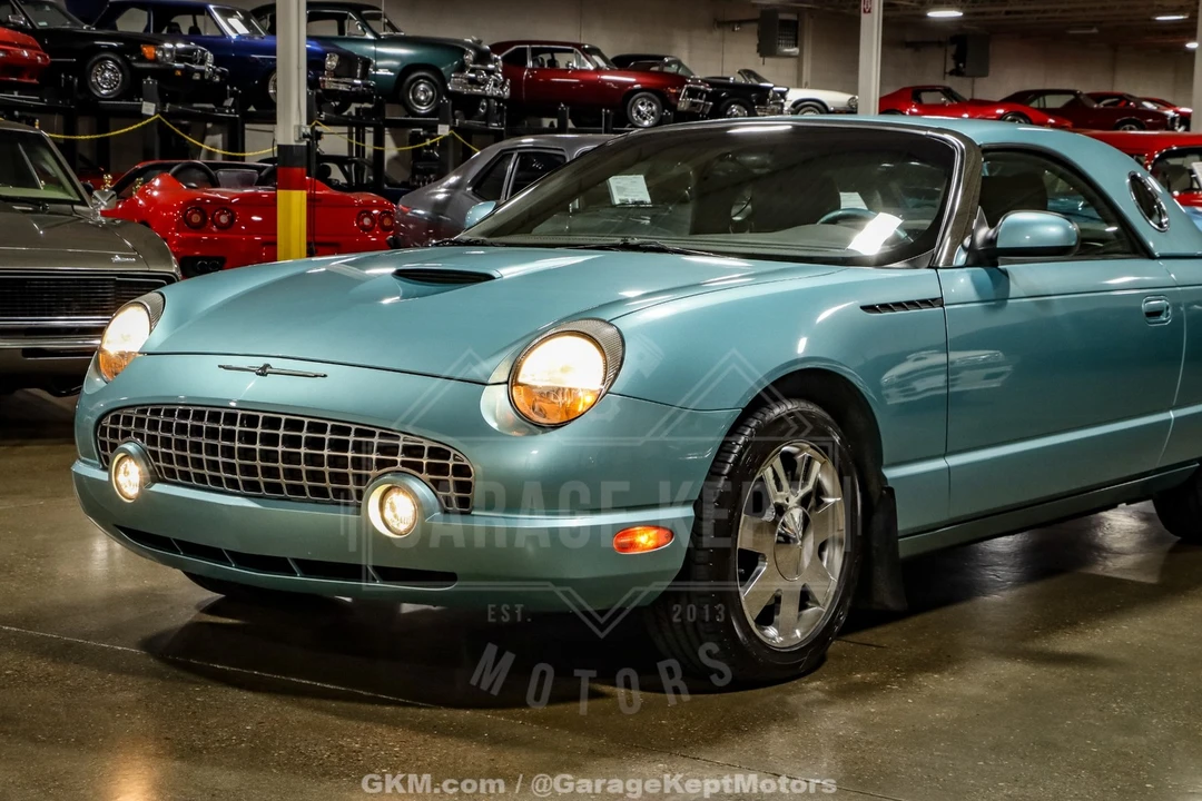 2002 Ford Thunderbird 11th Gen - Image 25 of 31