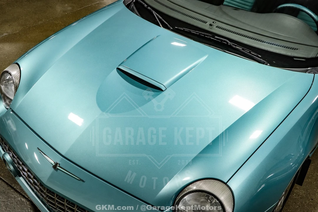 2002 Ford Thunderbird 11th Gen - Image 28 of 31
