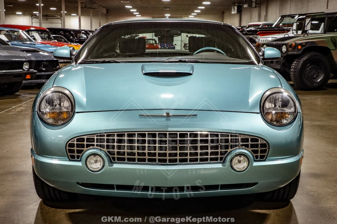 2002 Ford Thunderbird 11th Gen - Image 23 of 31