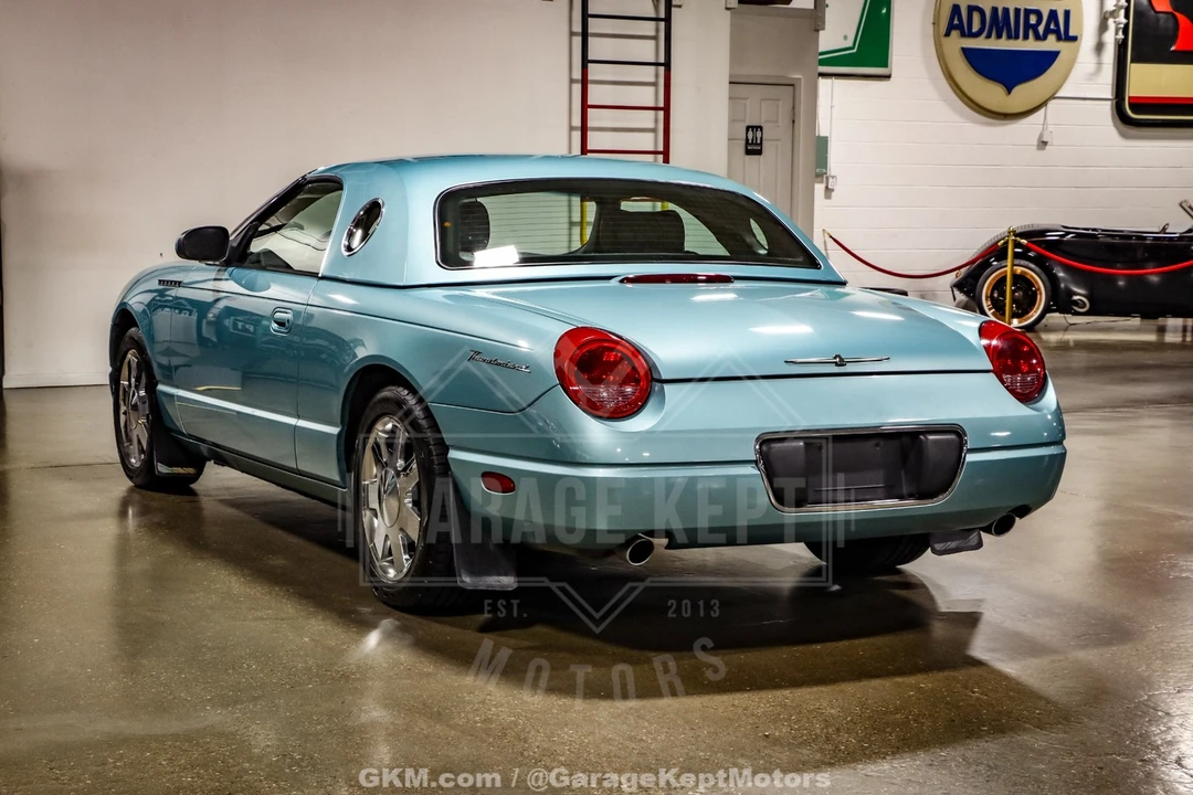 2002 Ford Thunderbird 11th Gen - Image 10 of 31